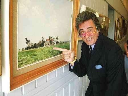 The show's presenter David Dickinson at the auction galleries. Picture: GERRY WARREN