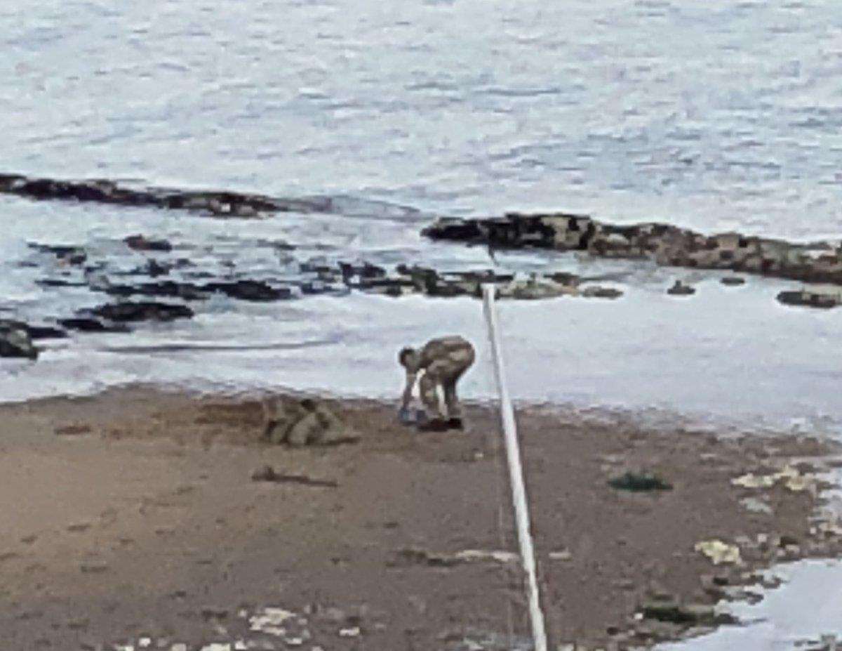 Experts carried out a controlled explosion. Picture: @Broadstairs2014