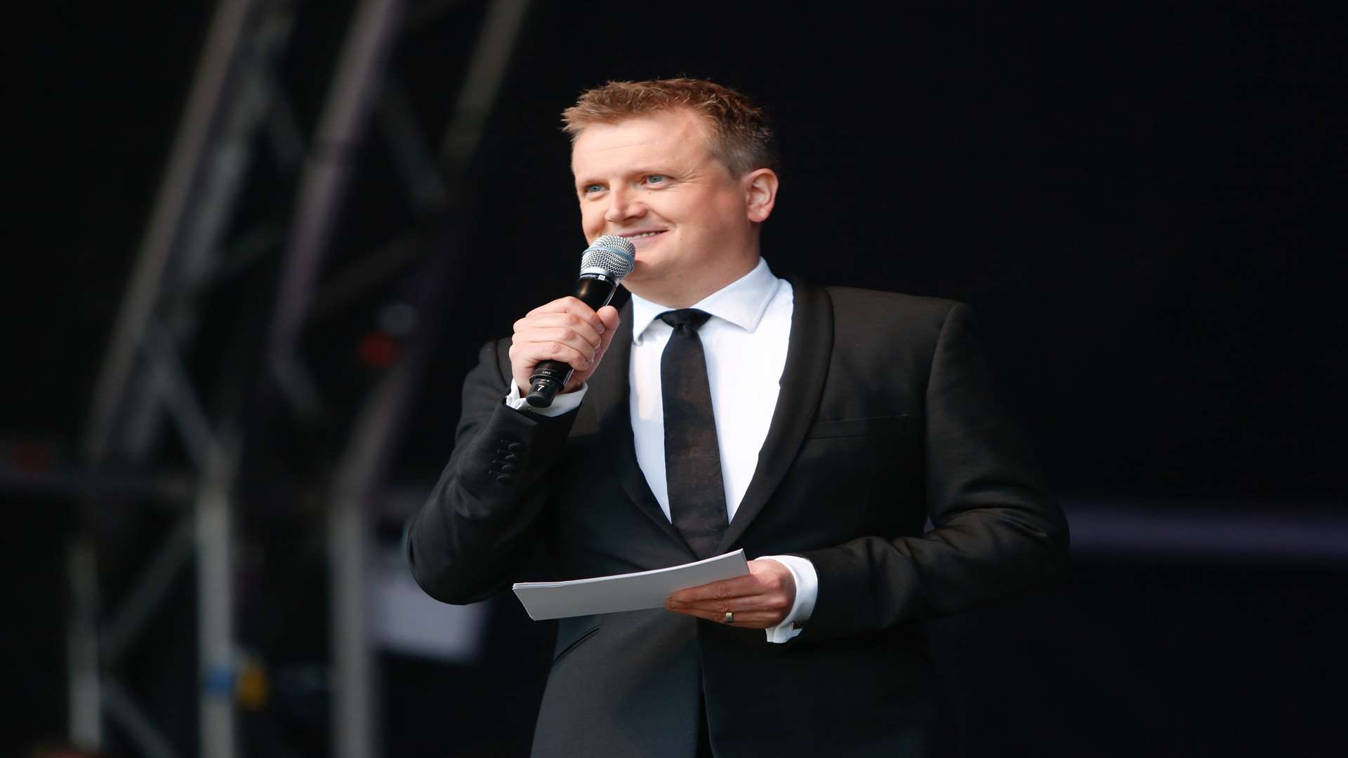 Aled Jones presented last year's Leeds Castle Classical Concert