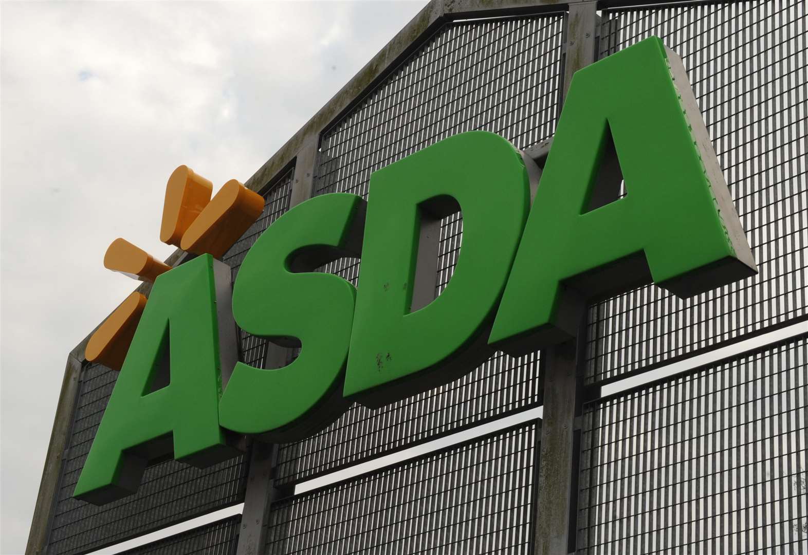 Shoppers baffled after key fobs stop working in Asda car park, Gravesend