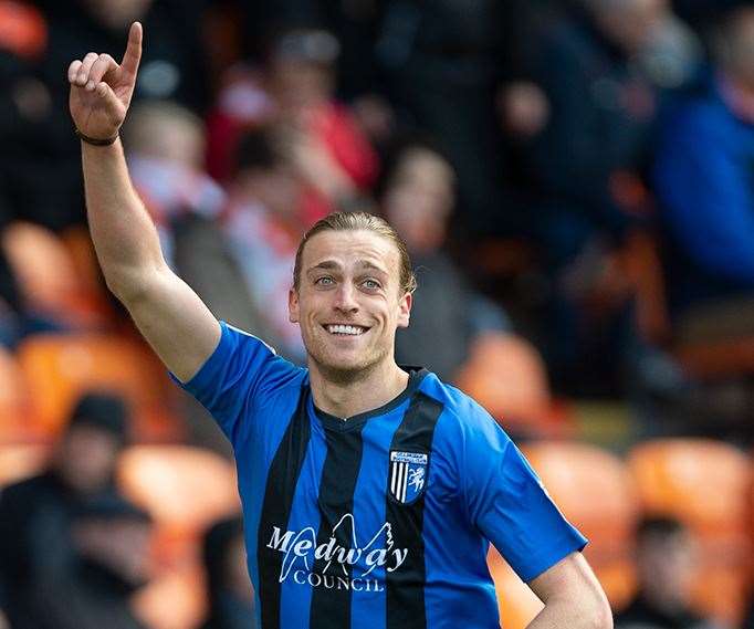 Multi-talented striker Tom Eaves says 'I'm your man' following Gills' request Picture: Ady Kerry